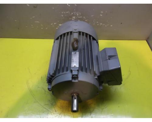 Elektromotor 2,2 kW 950 U/min von MEZ – 4AP112M-6s - Bild 3