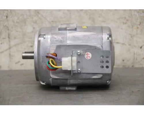 Elektromotor 0,33 kW 1400 U/min von ELMO – QSB 71 B/4-2T - Bild 4