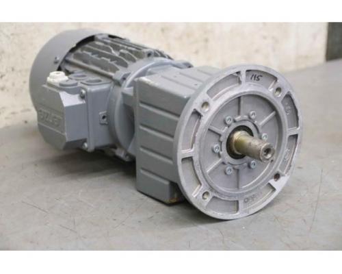 Getriebemotor 0,37 kW 44,6 U/min von Lenze – GST04-2M VCK 071C32 - Bild 2