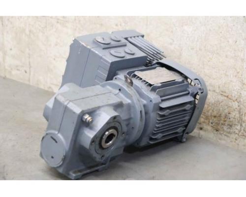 Getriebemotor 0,55/0,055 kW 596 – 123 U/min von SEW-Eurodrive – SA37 DRS71S4/MM07 MM07D-503-00 - Bild 1