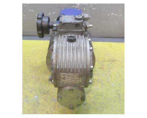 regelbarer Getriebemotor 0,37 kW 22,5-133 U/min von MOTOVARIO – NK/005/F - Bild 3