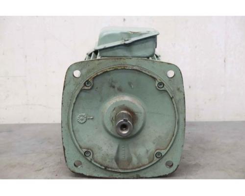 Elektromotor 11 kW 1440 U/min von VEM – KMR 132. M4 A - Bild 3