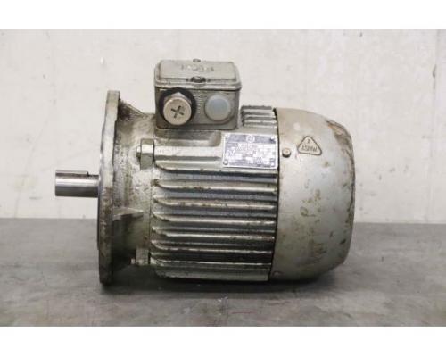 Elektromotor 1,5 kW 2855 U/min von EP Romania – MA24F165S-2 - Bild 4