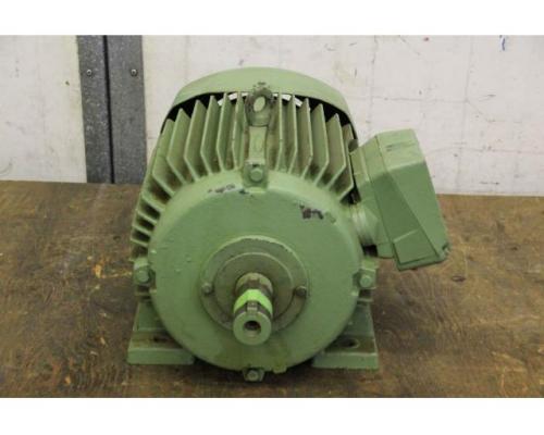 Elektromotor 7,5 kW 2910 U/min von MEZ – AP132S-2B1 - Bild 3