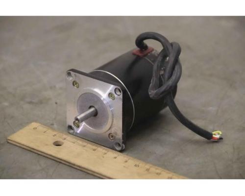 Servomotor von Oriental Motor Krämer + Grebe – PH268-E1.6-A1 - Bild 1