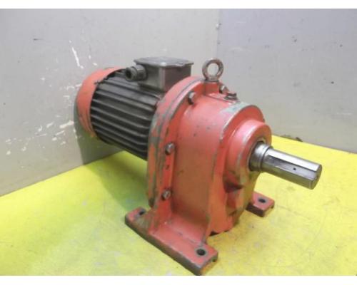 Getriebemotor 0,6 kW 32 U/min von VEM – 73 KRA 90/3/6 - Bild 2