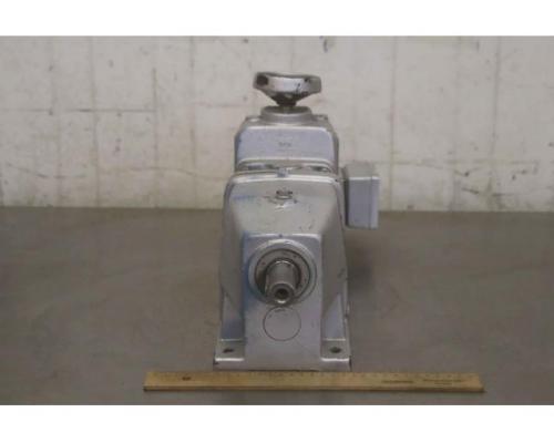 regelbarer Getriebemotor 0,37 kW 4,6-33 U/min von Nord – SK 12-RV10-71 L/4 - Bild 3