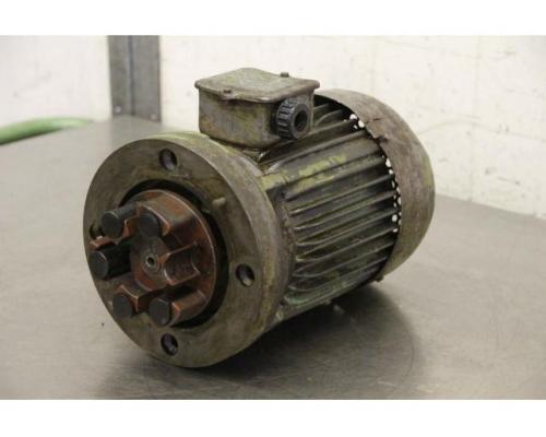 Elektromotor 1,5 kW 1420 U/min von VEM – KR 100, 1/4 - Bild 1