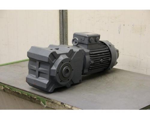 Getriebemotor 4 kW 50 U/min von Bauer – BK40-74V/D11MA4/RL - Bild 1