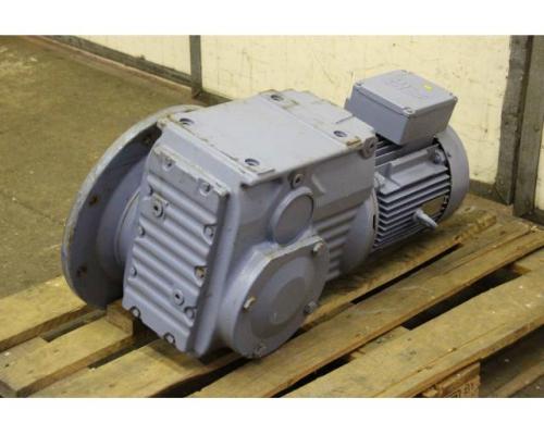 Getriebemotor 7,5 kW 23 U/min von SEW-Eurodrive – KF97 DV132M4 - Bild 2