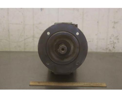 Getriebemotor 1,1 kW 63 U/min von VEB – ZG2 KMR 80 K 4 - Bild 3