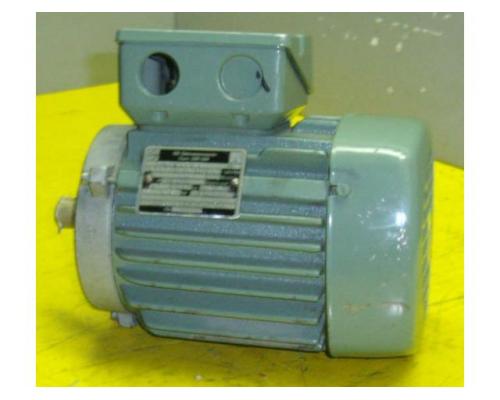 Elektromotor 0,37 kW 2750 U/min von VEB – KMERB71K2 - Bild 1