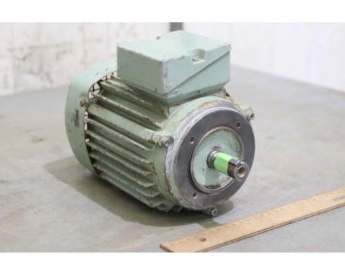 Elektromotor 0,55/0,7 kW 1400/2840 U/min von VEM – KMR 71 G 4-2 - Bild 2