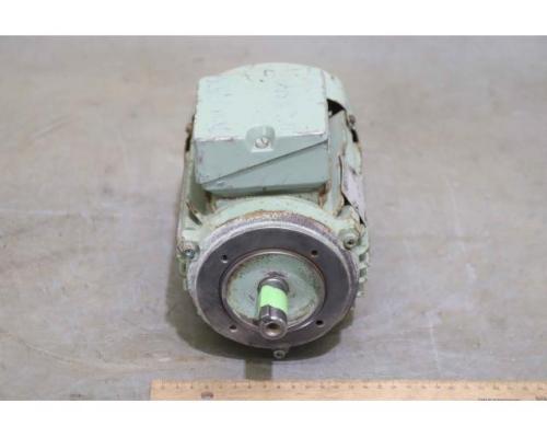 Elektromotor 0,55/0,7 kW 1400/2840 U/min von VEM – KMR 71 G 4-2 - Bild 3