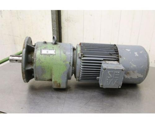 Getriebemotor 2,9 kW 152 U/min von SEW Eurodrive – RF70GN112M - Bild 2