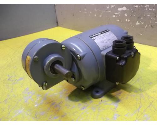 Getriebemotor 0,12 kW 560 U/min von Groschopp – DM90-60 - Bild 1