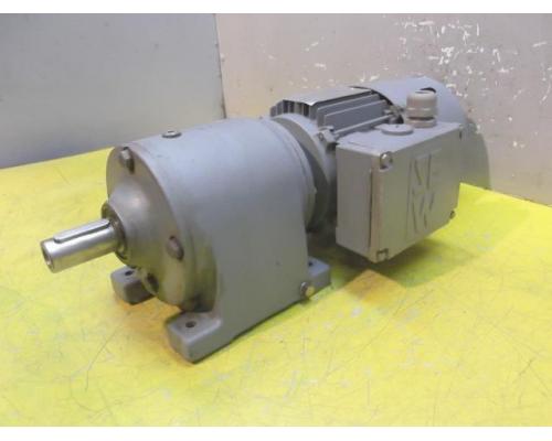 Getriebemotor 0,25 kW 35 U/min von SEW Eurodrive – R40DT71C4BM - Bild 1