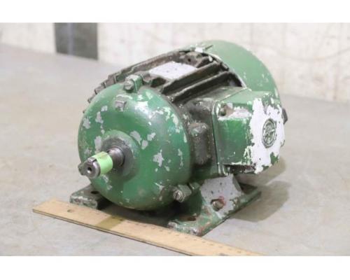 Elektromotor 0,75 kW 1380 U/min von ETM – B3-80×0,75×1500 A - Bild 1