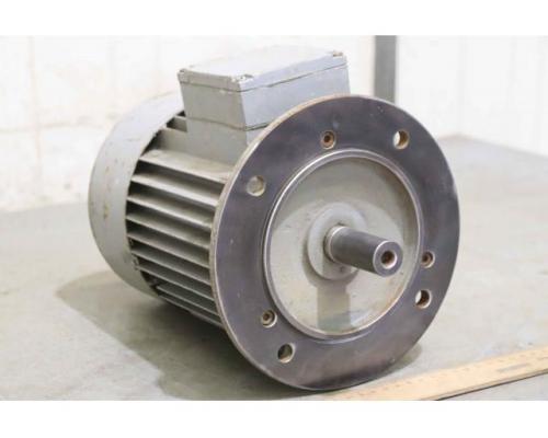 Elektromotor 0,75 kW 940 U/min von ZSE MEZ – 4AP90s-6 - Bild 2