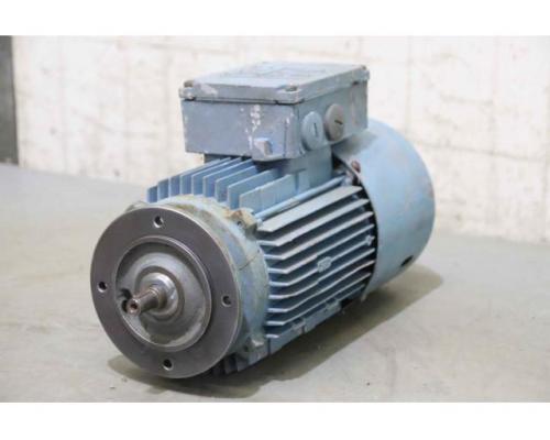 Elektromotor 0,55 kW 1400 U/min von SEW Eurodrive – RF40DT80K4B - Bild 1