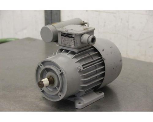 Elektromotor 0,4 kW 2910 U/min von VEM – EAK 80.1/2-FK14 - Bild 1