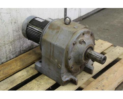 Getriebemotor 2,2 kW 11 U/min von Lenze – R93 DFT100LS4/TF - Bild 2