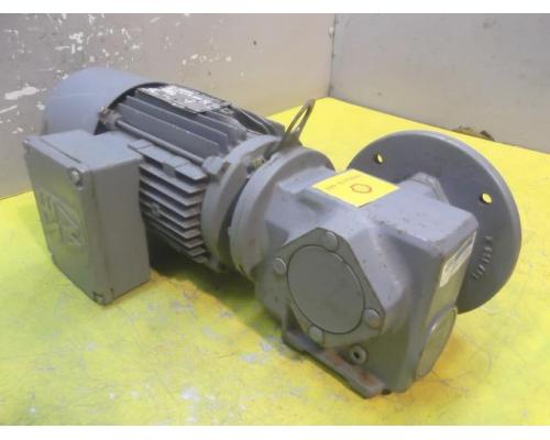 Getriebemotor 0,55 kW 104 U/min von SEW Eurodrive – SF32 DT80K4BMG - Bild 2