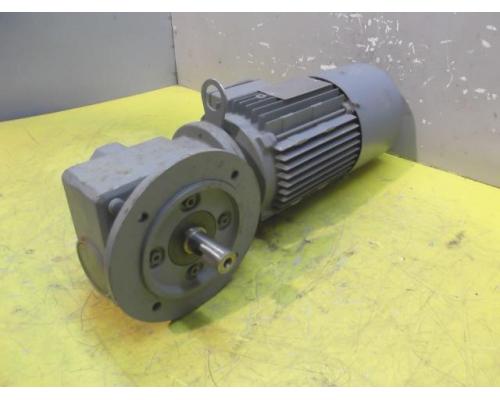 Getriebemotor 0,55 kW 104 U/min von SEW Eurodrive – SF32 DT80K4BMG - Bild 5