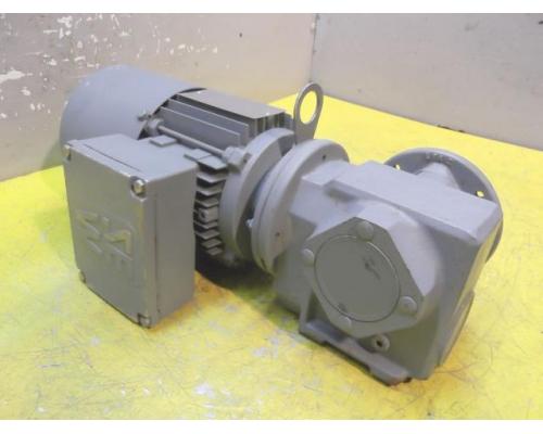 Getriebemotor 0,37 kW 105 U/min von SEW Eurodrive – SF32 DT71D4BMG - Bild 2