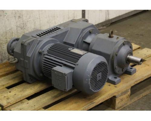 regelbarer Getriebemotor 5,5 kW 15-108 U/min von SEW EURODRIVE – R73 VU31 DV132S4 - Bild 2