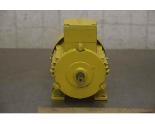 Elektromotor 0,55 kW 2800 U/min von rotor – 5RN71M02 - Bild 3