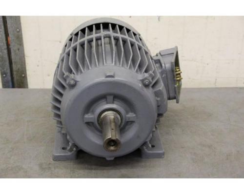 Elektromotor 18,5 kW 3000 U/min von unbekannt – B3 - Bild 3