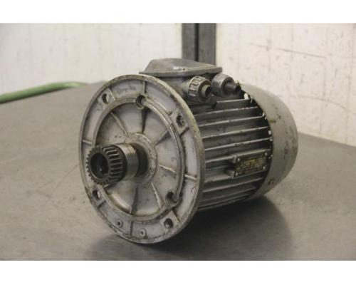 Elektromotor 2,2 kW 1420 U/min von unbekannt – 4AX90L4Y3 - Bild 7