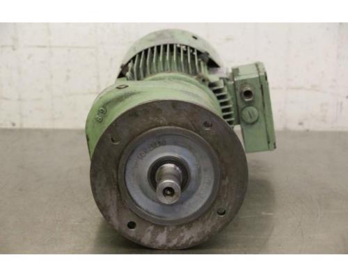 Getriebemotor 1,1 kW 72 U/min von SEW-Eurodrive – RF60DT90S4B - Bild 3