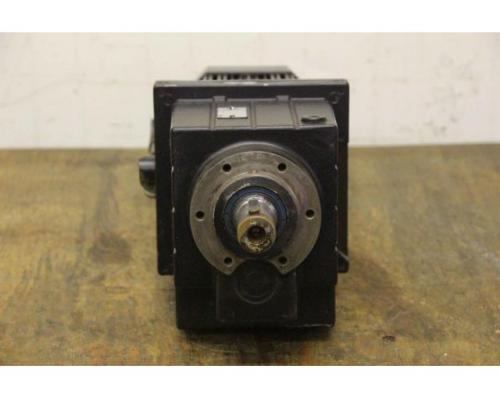 Servomotor 3,9 kW 197,4 U/min von Lenze – MDFKARS080-22 - Bild 3