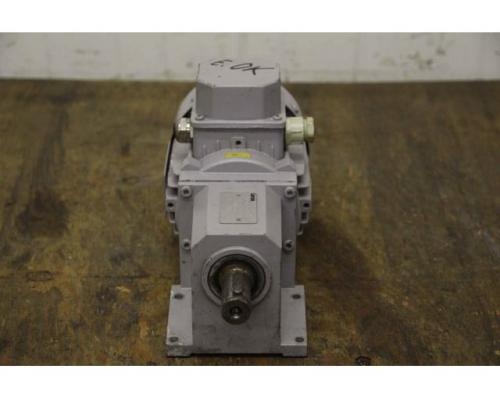 Getriebemotor 0,18 kW 174 U/min von Lenze – GST03-2 M VBR 063C32 - Bild 3