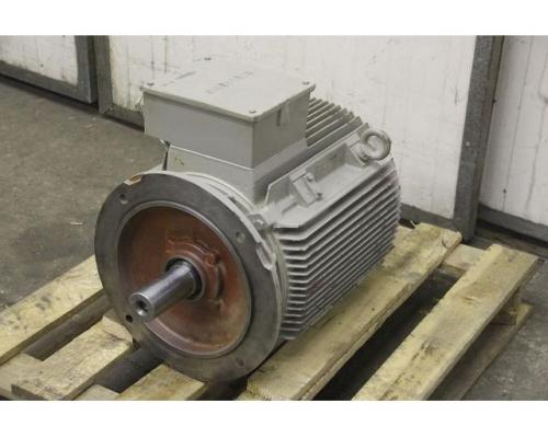 Elektromotor 30 kW 2945 U/min von Siemens – 1 LA6206-2AA61-Z 200L IM B5 - Bild 1