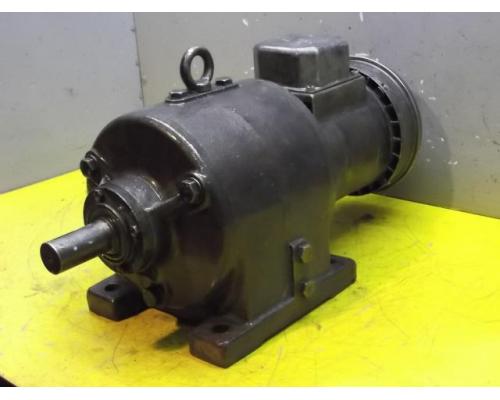 Getriebemotor 0,37/0,48 kW 20/40 U/min von SEW – R6eD374-2 - Bild 1