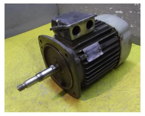 Elektromotor 0,75 kW 1420 U/min von VEM – KMEB80K4/15/MO - Bild 1