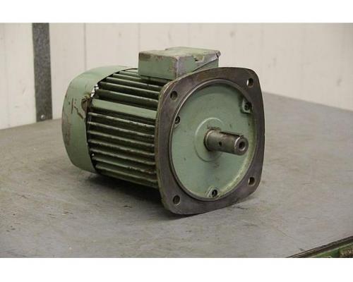 Elektromotor 1,5 kW 945 U/min von VEM – KMERA 100L6 - Bild 2