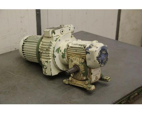 regelbarer Getriebemotor 0,75 kW 8,4-50 U/min von Lenze – 11 592 04 05 0 - Bild 1