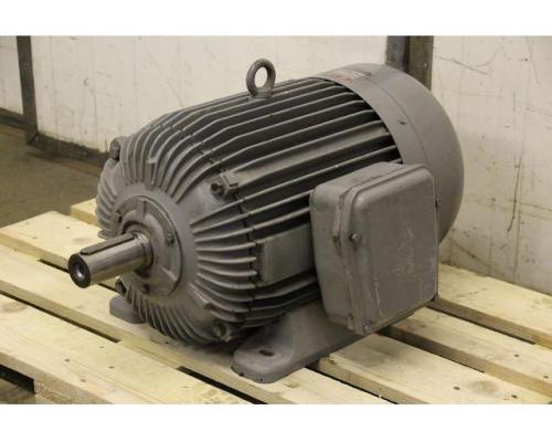 Elektromotor 5,5/8/22 kW 740/975/1475 U/min von BEN – KDY 200L-8/6/4 - Bild 1