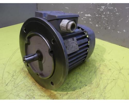 Elektromotor 0,55 kW 1400 U/min von VEM – KPER80K4 - Bild 1