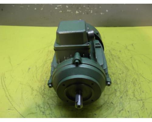 Elektromotor 1 kW 2700 U/min von HEW – RF71L/2/1 - Bild 7