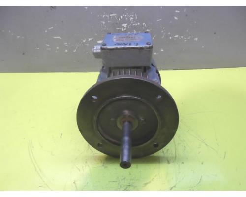 Elektromotor 1,1 kW 2850 U/min von Brook Crompton – D80BD - Bild 3