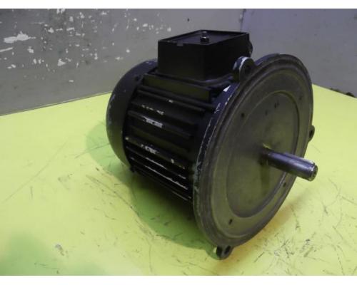 Elektromotor 0,55 kW 2840 U/min von Elco – 7KD2-291 - Bild 2