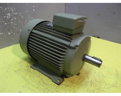 Elektromotor 0,55 kW 685 U/min von Strömberg – HXUR 188A4 - Bild 2