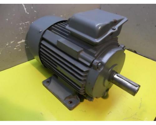 Elektromotor 3 kW 950 U/min von VEM – K11R132S6 - Bild 2