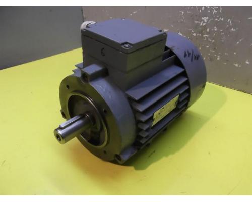 Elektromotor 0,37 kW 705 U/min von Demag – UMF90S-8 - Bild 5