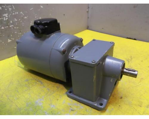 Getriebemotor 0,37 kW 107 U/min von Groschopp – DM120-80 - Bild 2